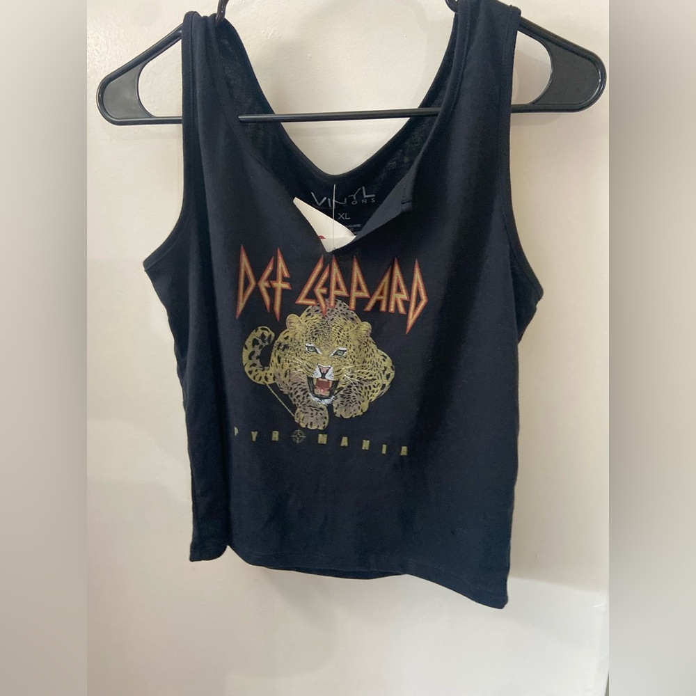 NWT Def Leppard Crop Top